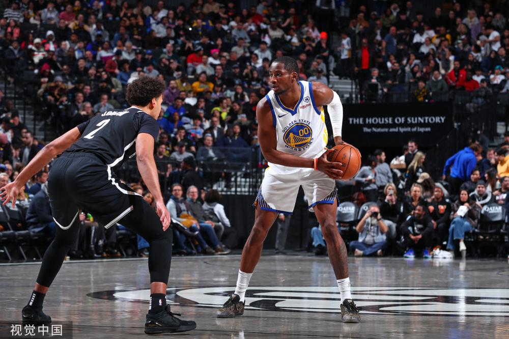 中表现出色 中表现出色