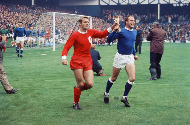 中的崭露头 中的崭露头